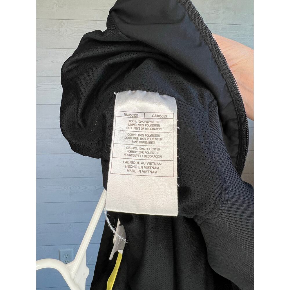 Nike black/white women’s hooded windbreaker Size medium (8-10) - Picture 8 of 8